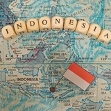 インドネシア語教室の料金相場は？レッスン形式別の費用と安く抑える選び方